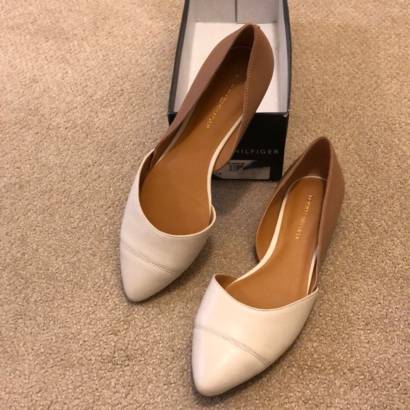 Tommy Hilfiger Shoes - NEW Tommy Hilfiger Ballet Flats Size 6.5